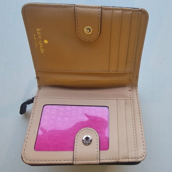Authentic Kate Spade wallet. Gently used - Picture 6 of 6